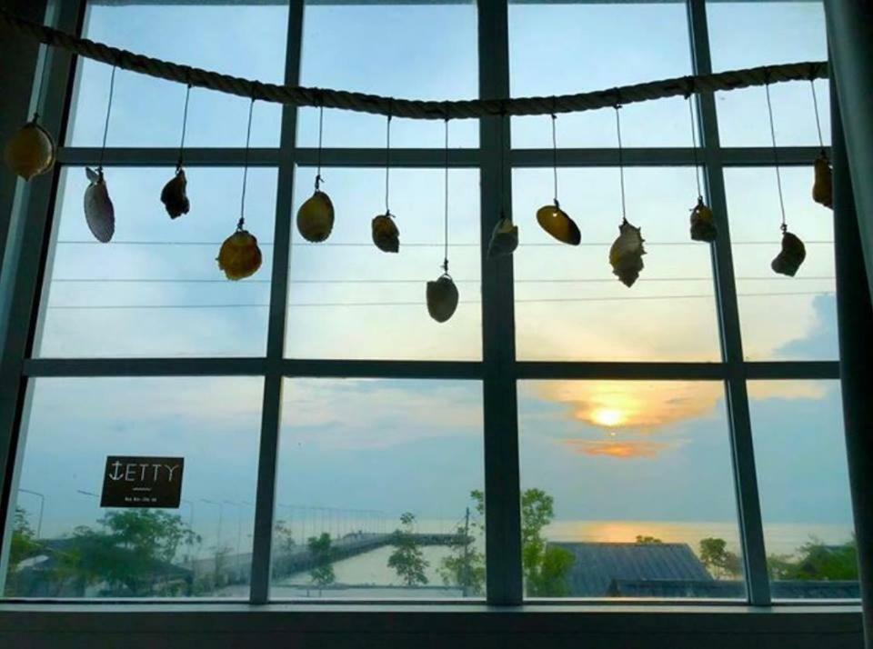 Jetty Huahin Hostel Exterior photo